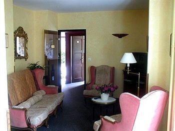 Logis Hotel Wetterer Орбе Экстерьер фото